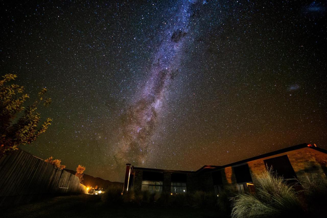 Big Rock Villa Lake Tekapo Ngoại thất bức ảnh